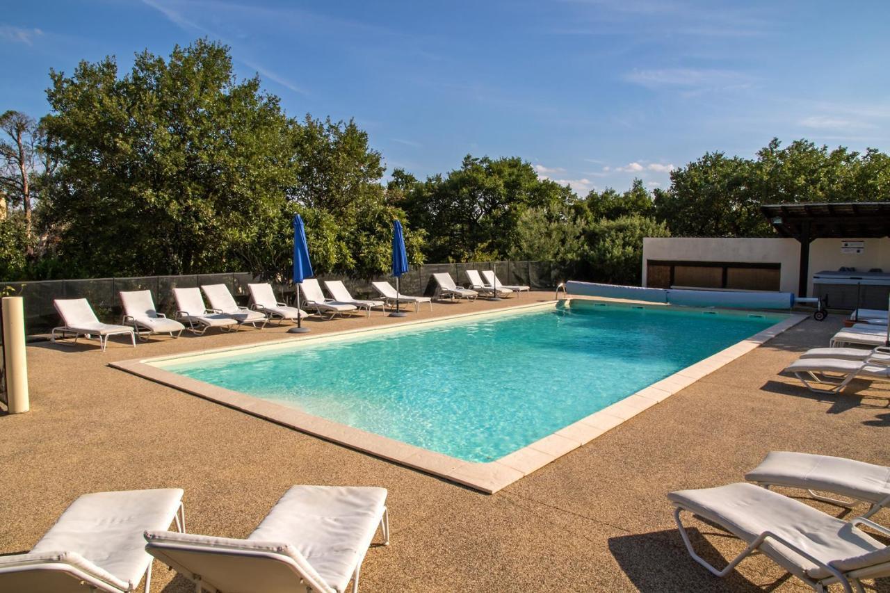 Hotel Les Persedes Lavilledieu  Exterior photo