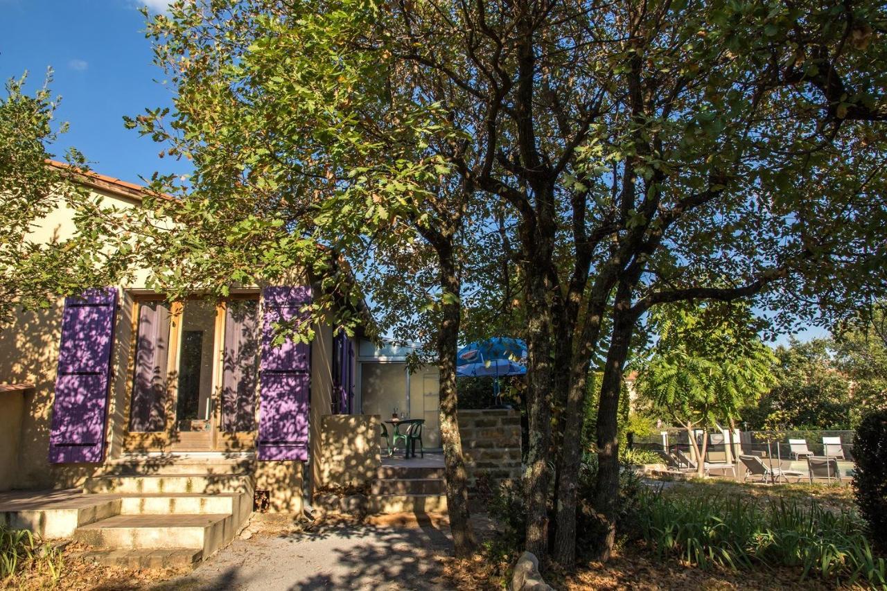 Hotel Les Persedes Lavilledieu  Exterior photo